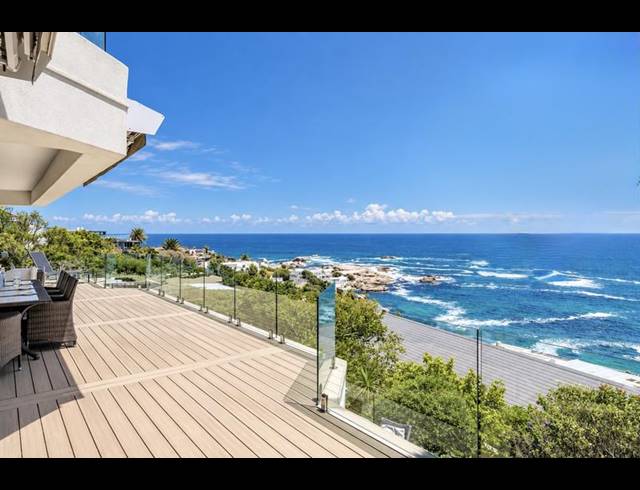 3 BEDROOM APARTMENT FOR SALE IN CAMPS BAY